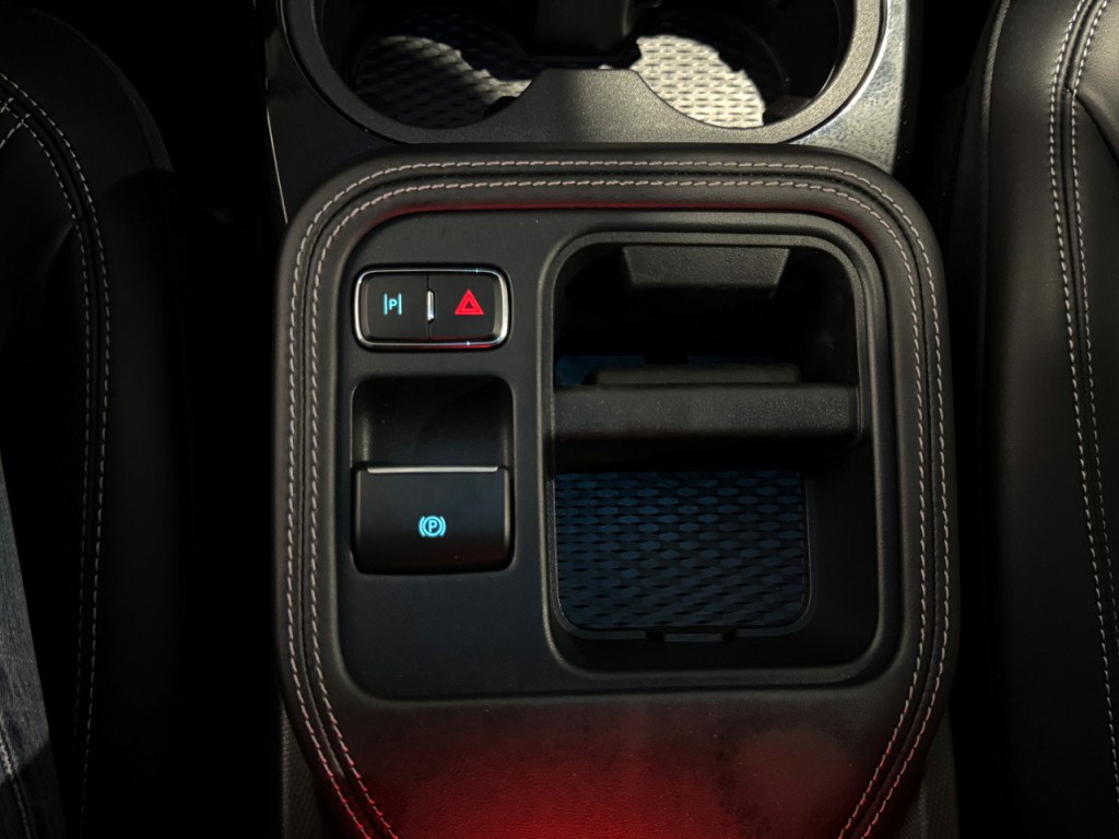 2025 Ford Mustang Image 27