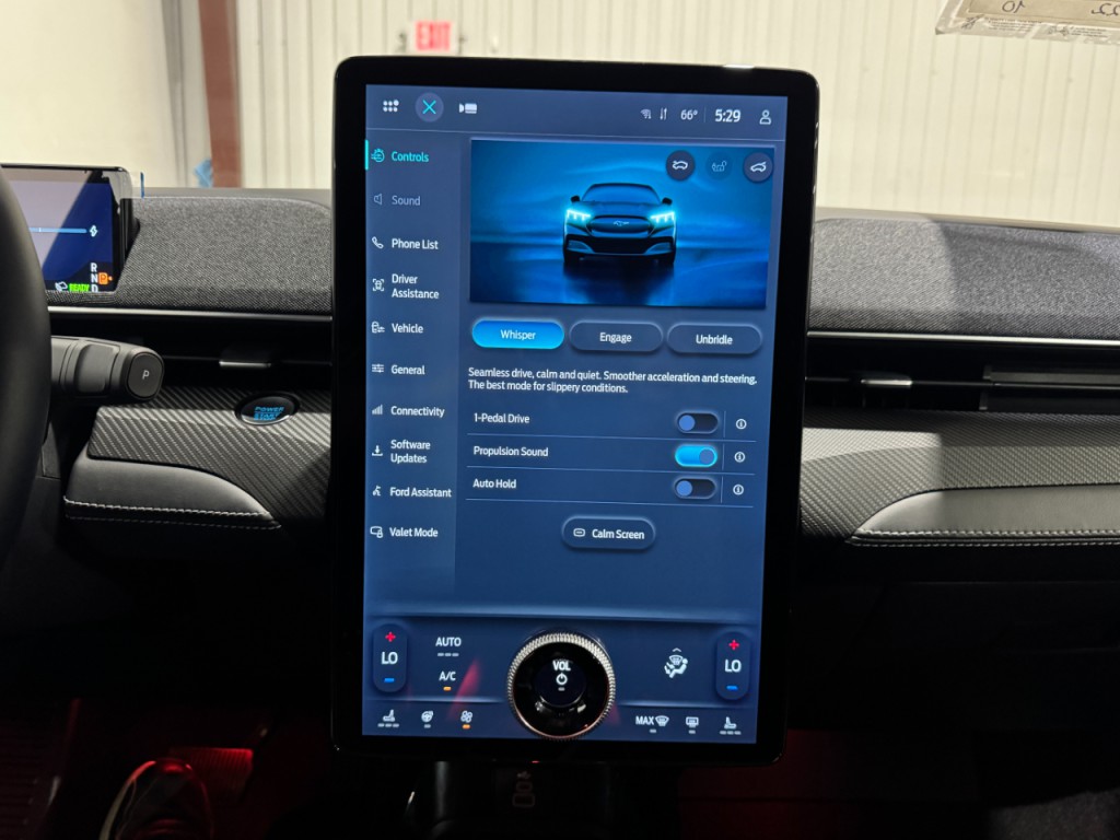 2025 Ford Mustang Image 42