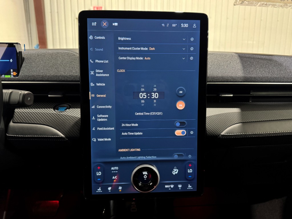 2025 Ford Mustang Image 48