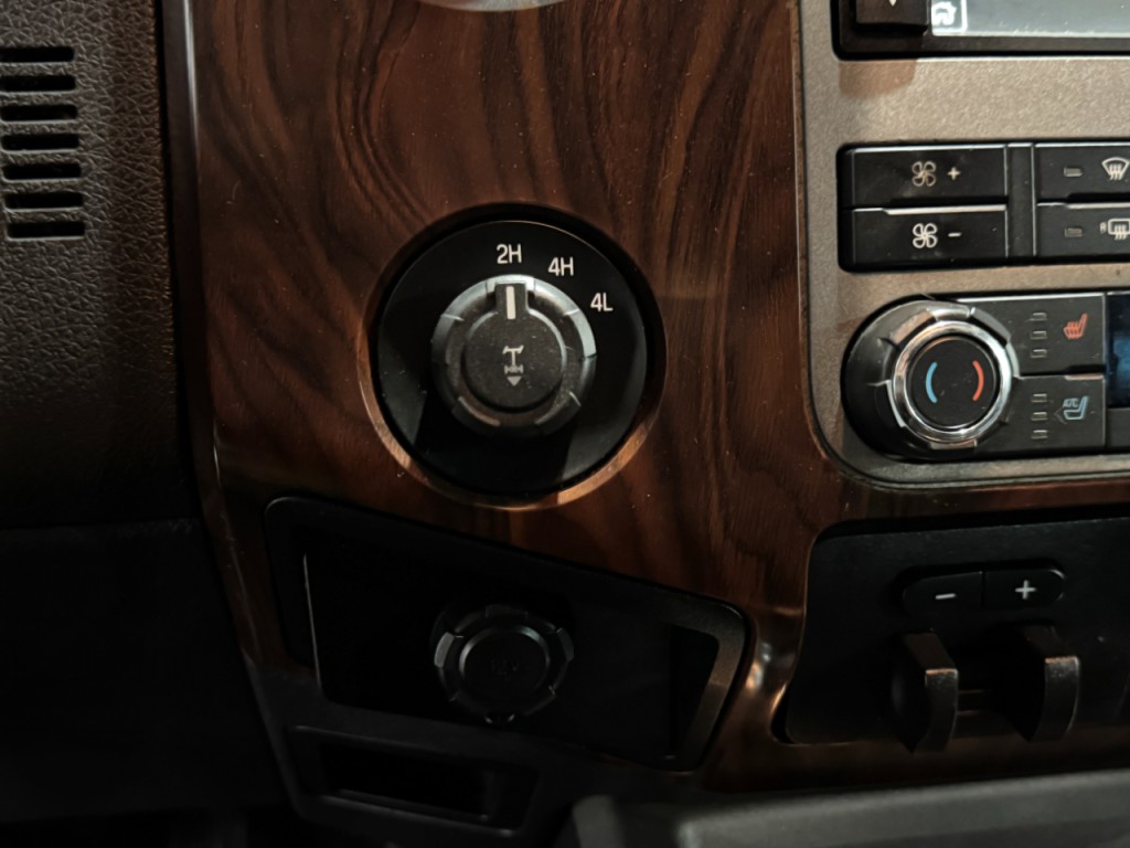 2012 Ford F-250 Image 8