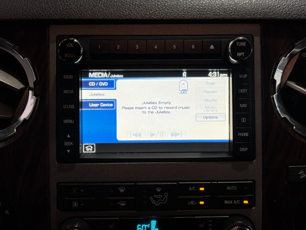 2012 Ford F-250 Image 20