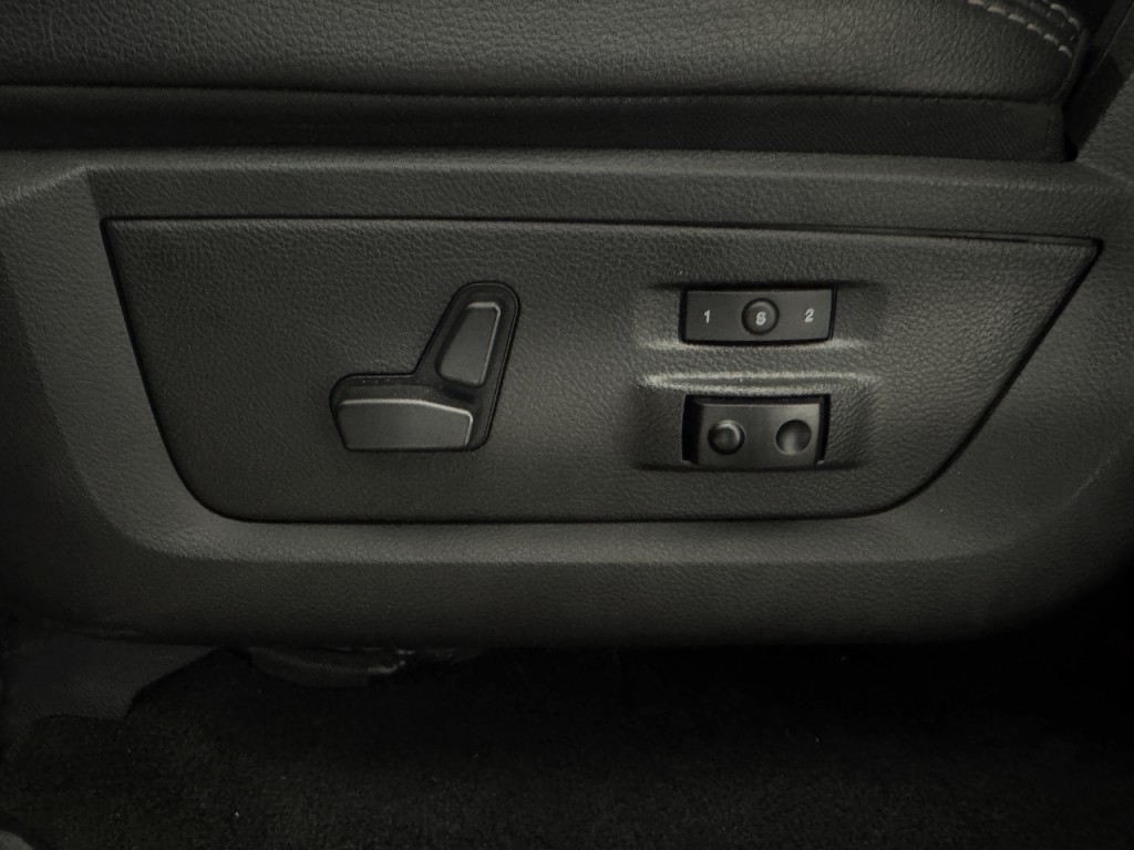 2017 RAM 2500 Image 13