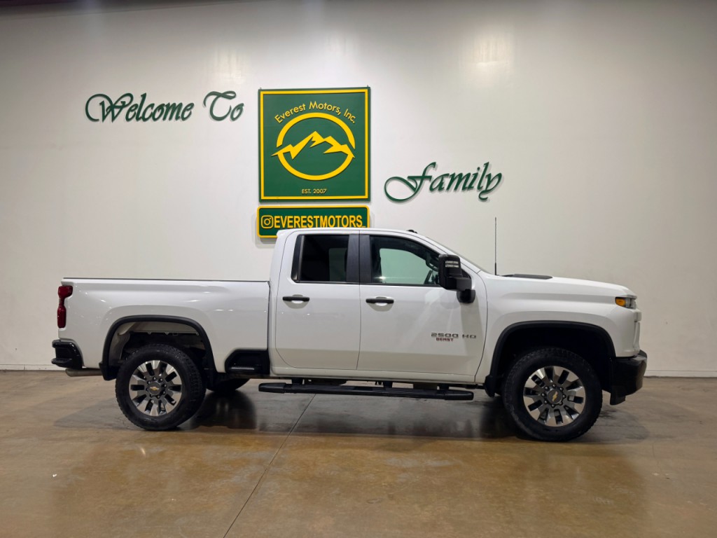 2022 Chevrolet Silverado 1500 Image 2