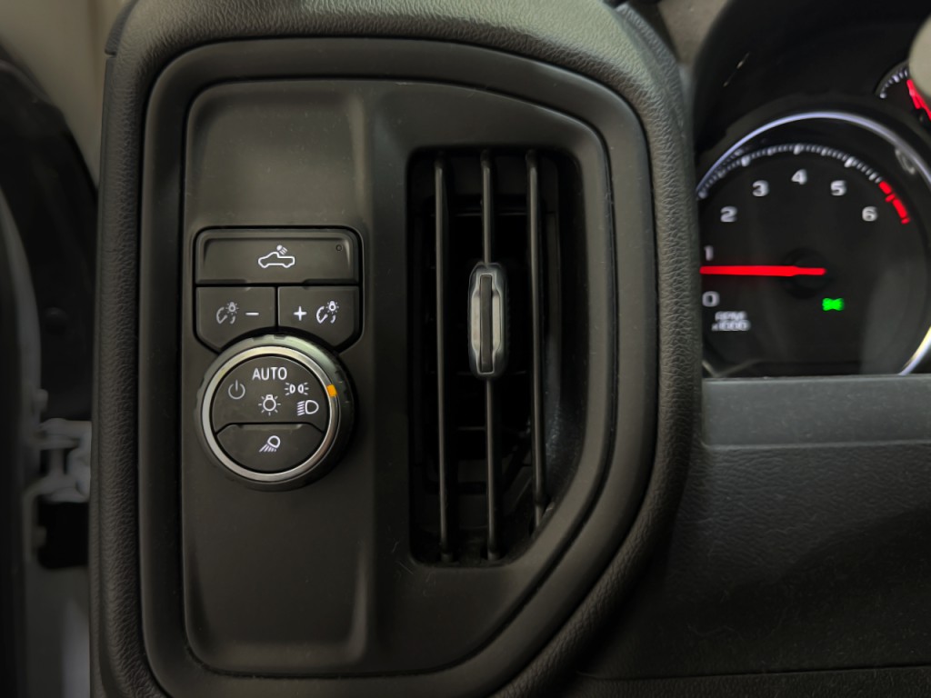 2022 Chevrolet Silverado 1500 Image 6