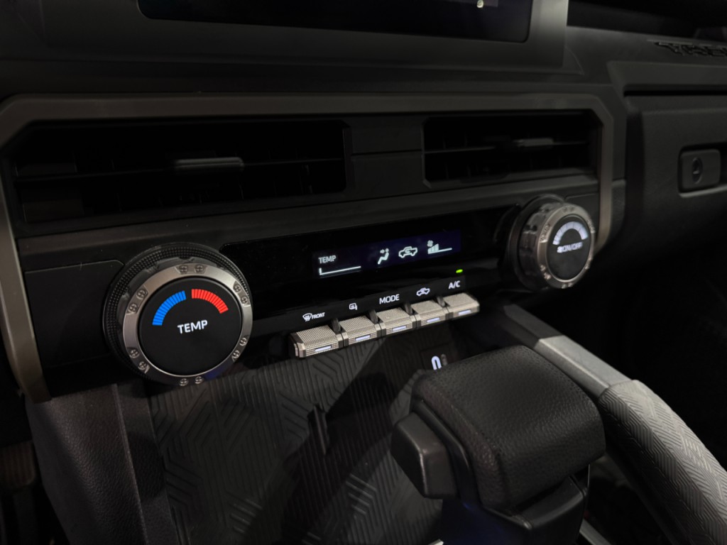 2024 Toyota Tacoma Image 5