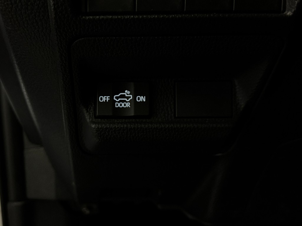 2024 Toyota Tacoma Image 10