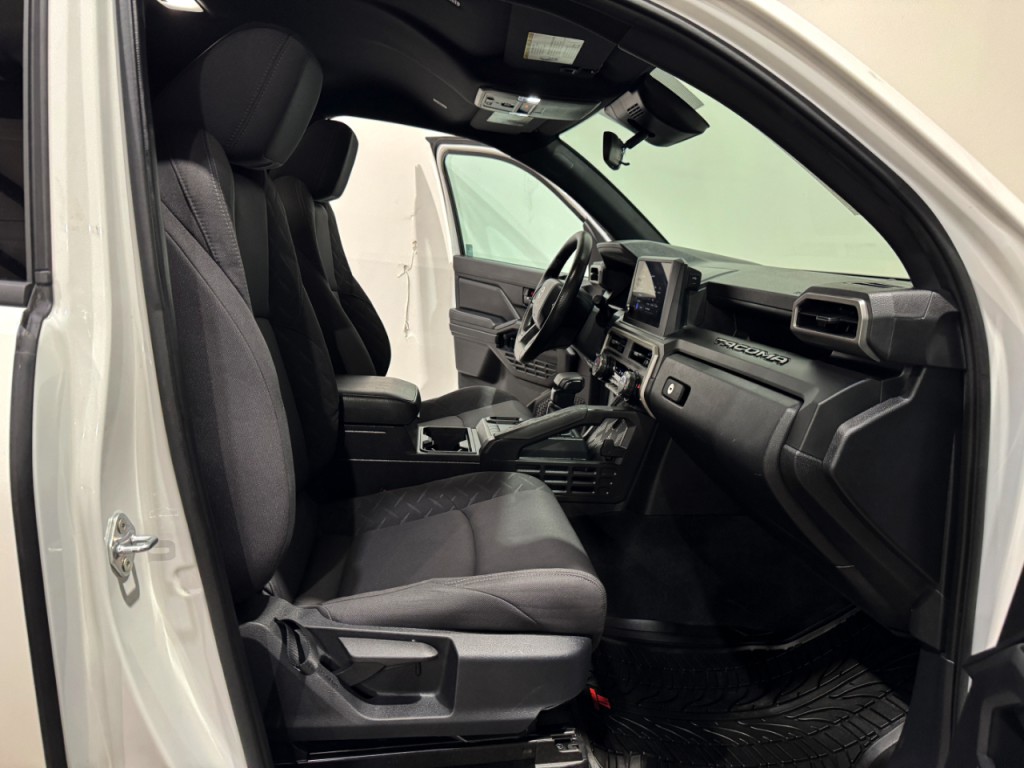 2024 Toyota Tacoma Image 12