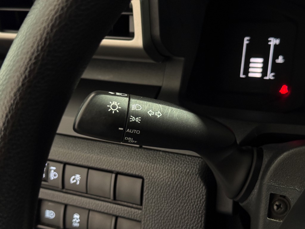 2024 Toyota Tacoma Image 21