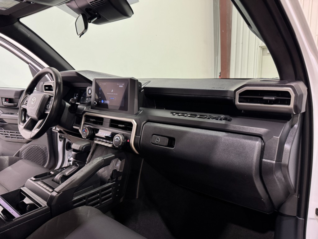 2024 Toyota Tacoma Image 12