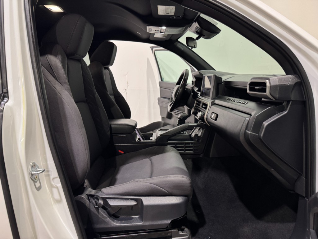 2024 Toyota Tacoma Image 14