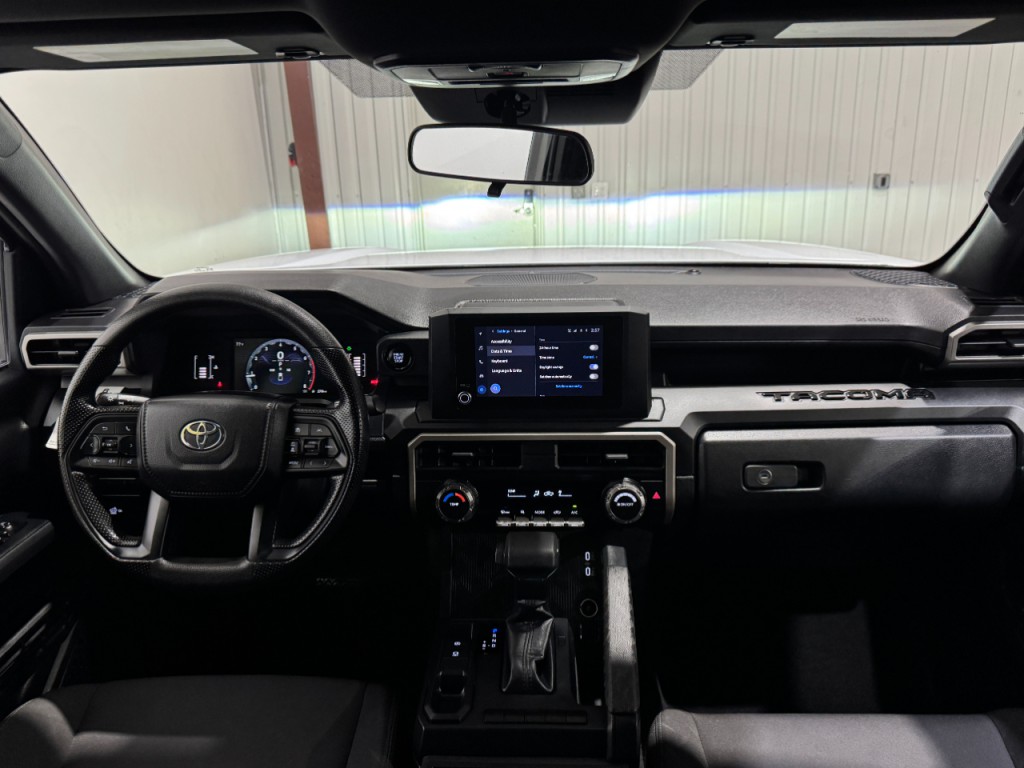 2024 Toyota Tacoma Image 15