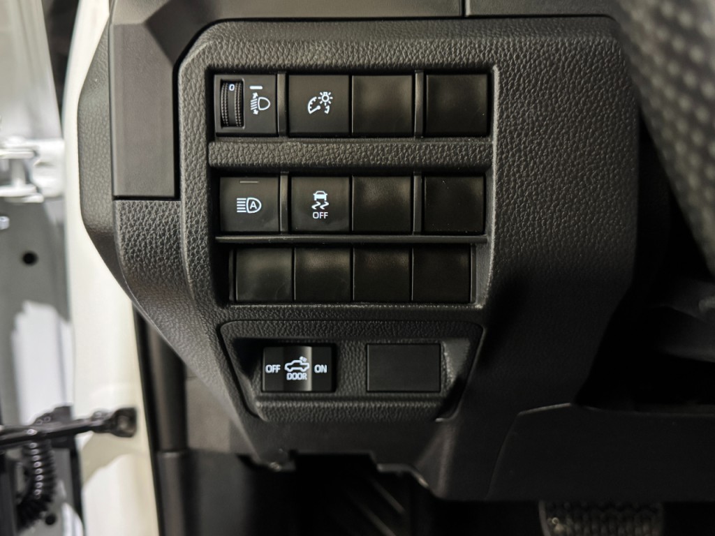 2024 Toyota Tacoma Image 21