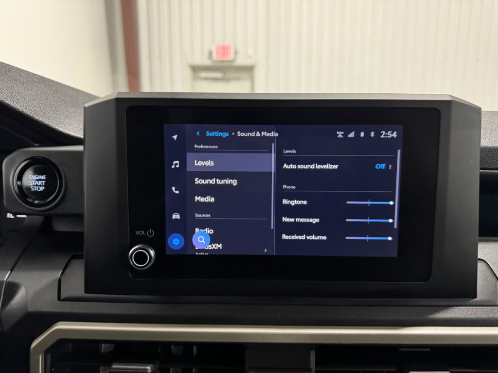 2024 Toyota Tacoma Image 37