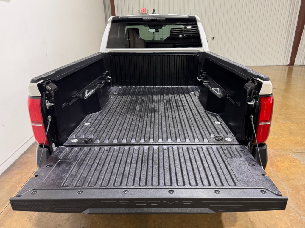 2024 Toyota Tacoma Image 41