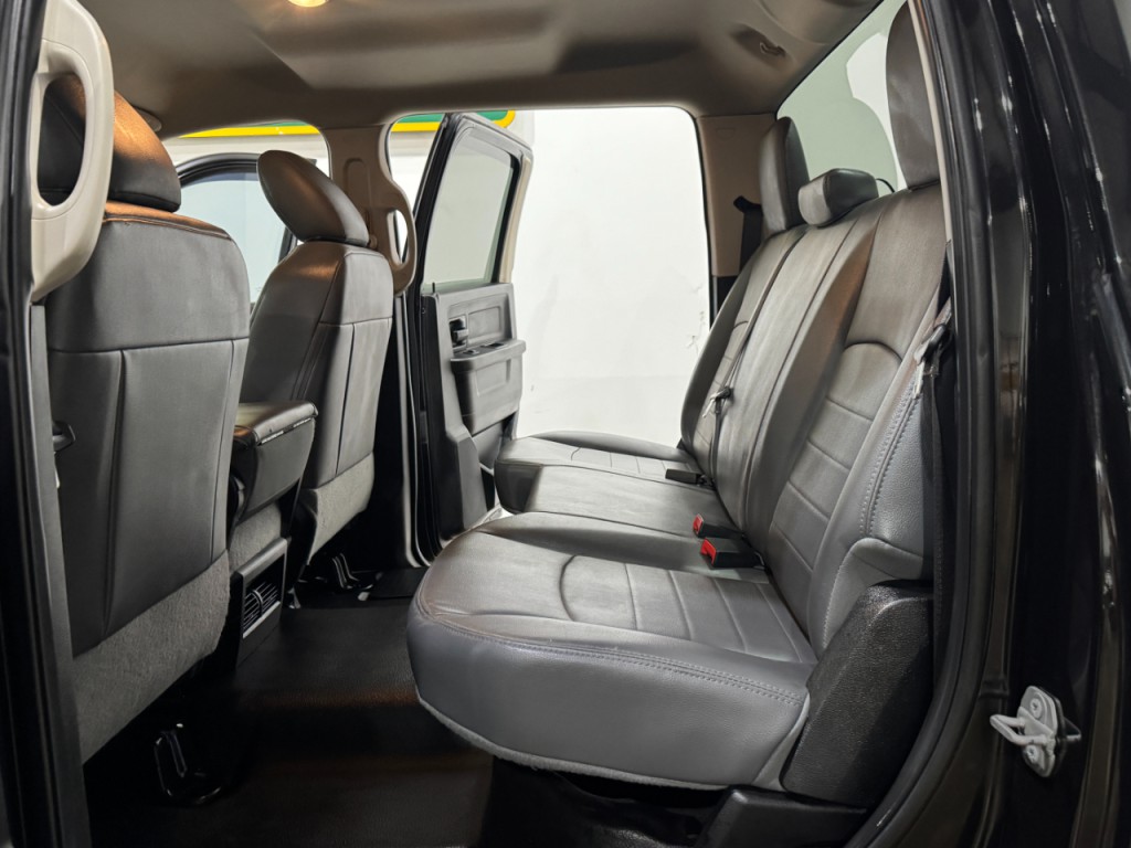 2018 RAM 2500 Image 16