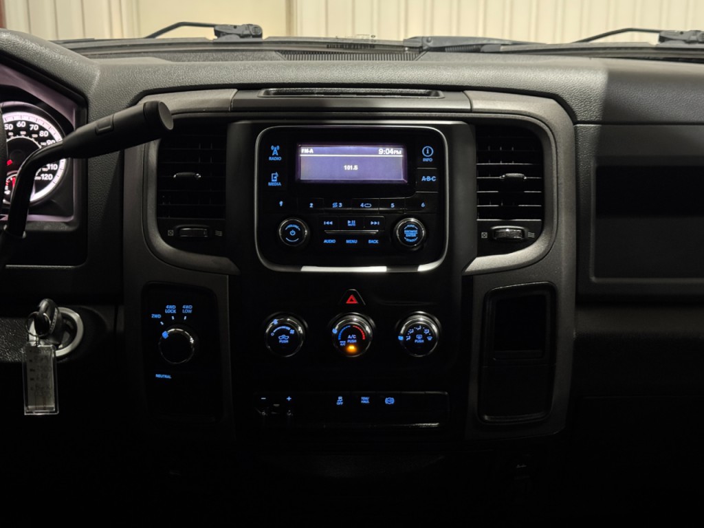 2018 RAM 2500 Image 21