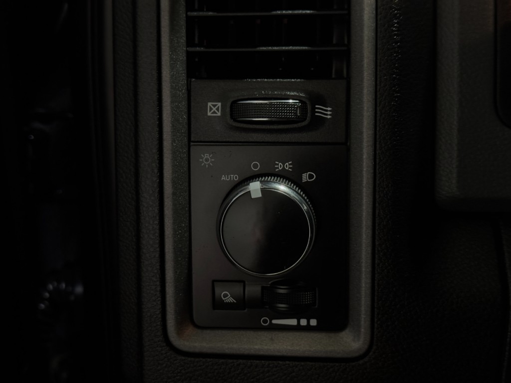 2018 RAM 2500 Image 30