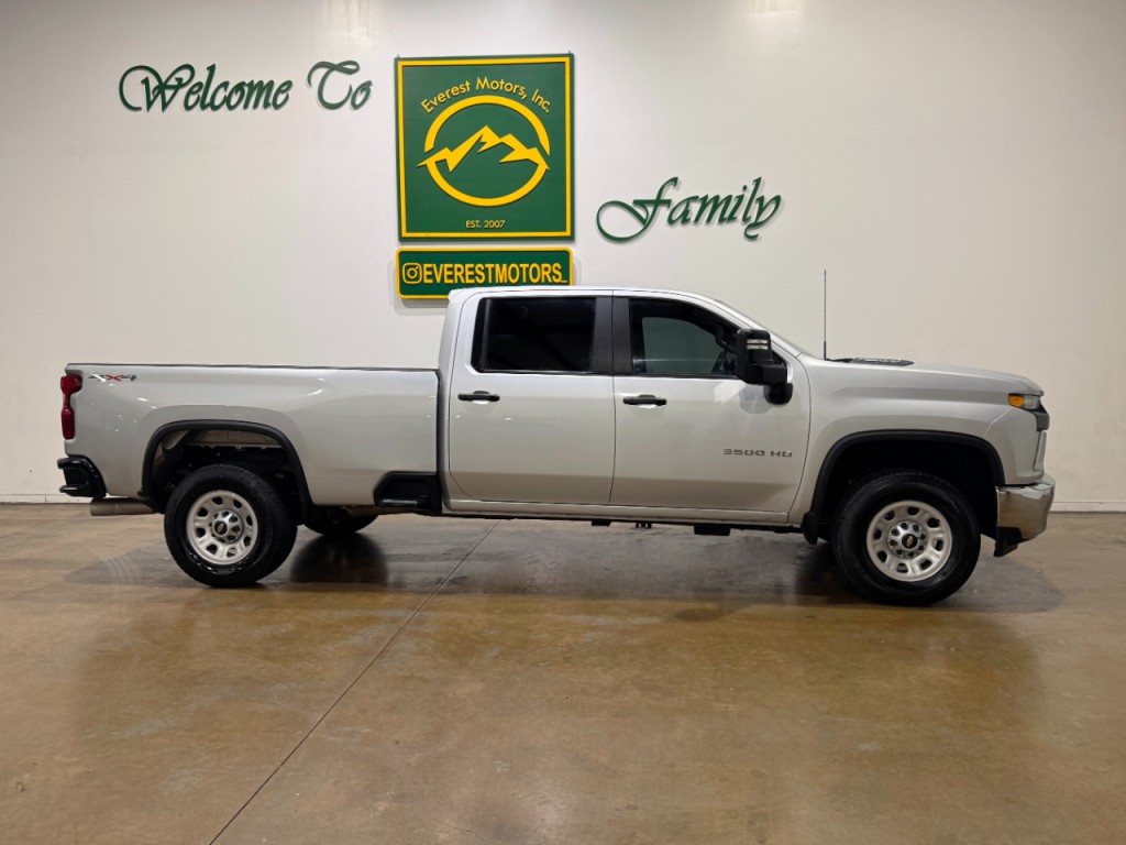 2023 Chevrolet Silverado 1500 Image 2