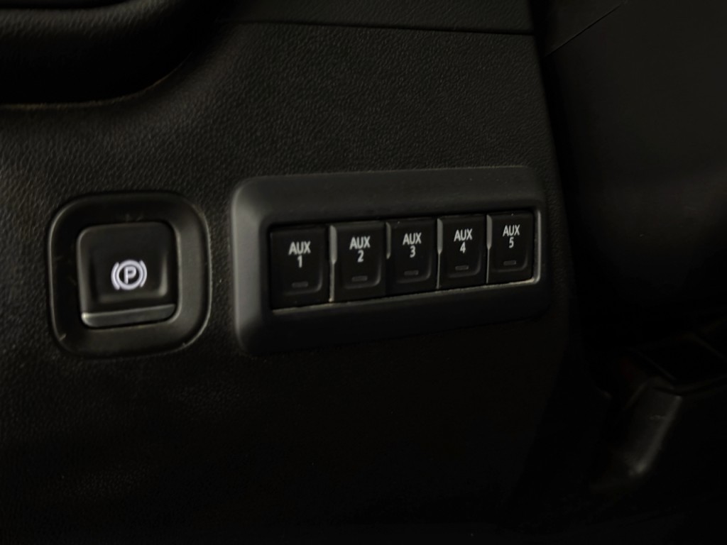 2023 Chevrolet Silverado 1500 Image 6