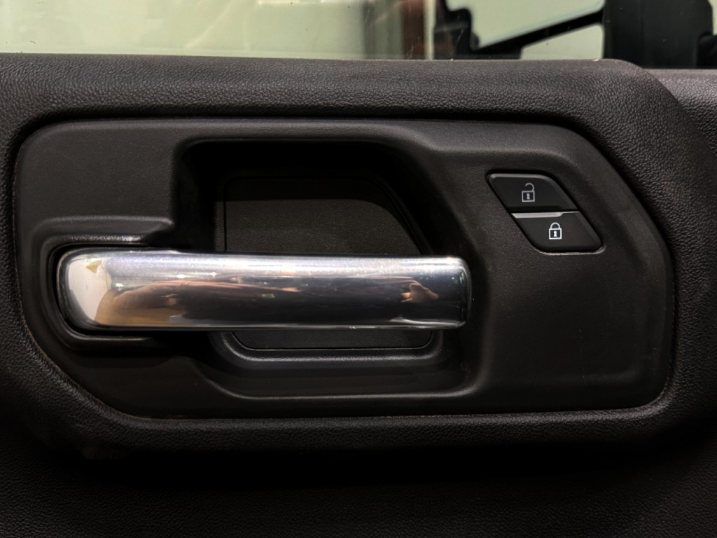 2023 Chevrolet Silverado 1500 Image 10