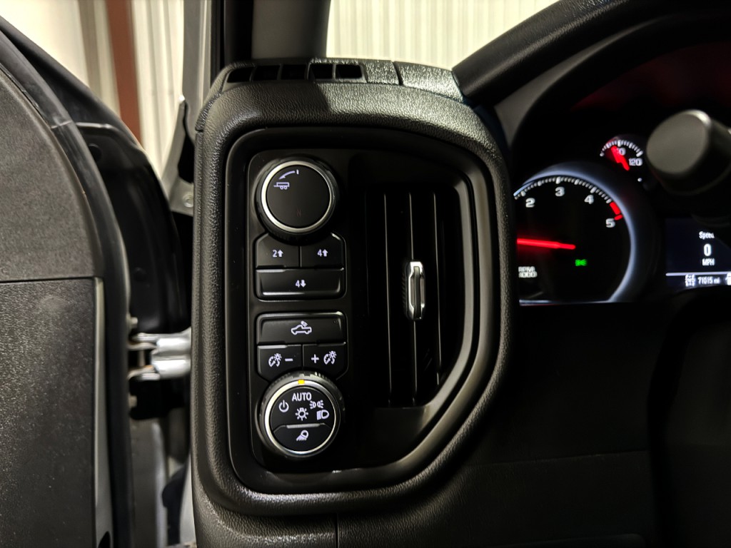 2023 Chevrolet Silverado 1500 Image 24