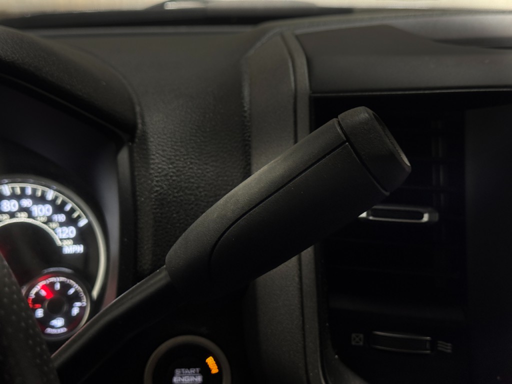 2024 RAM 2500 Image 8