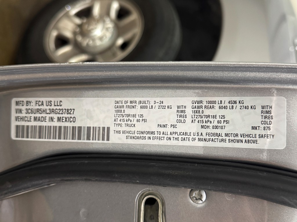 2024 RAM 2500 Image 36