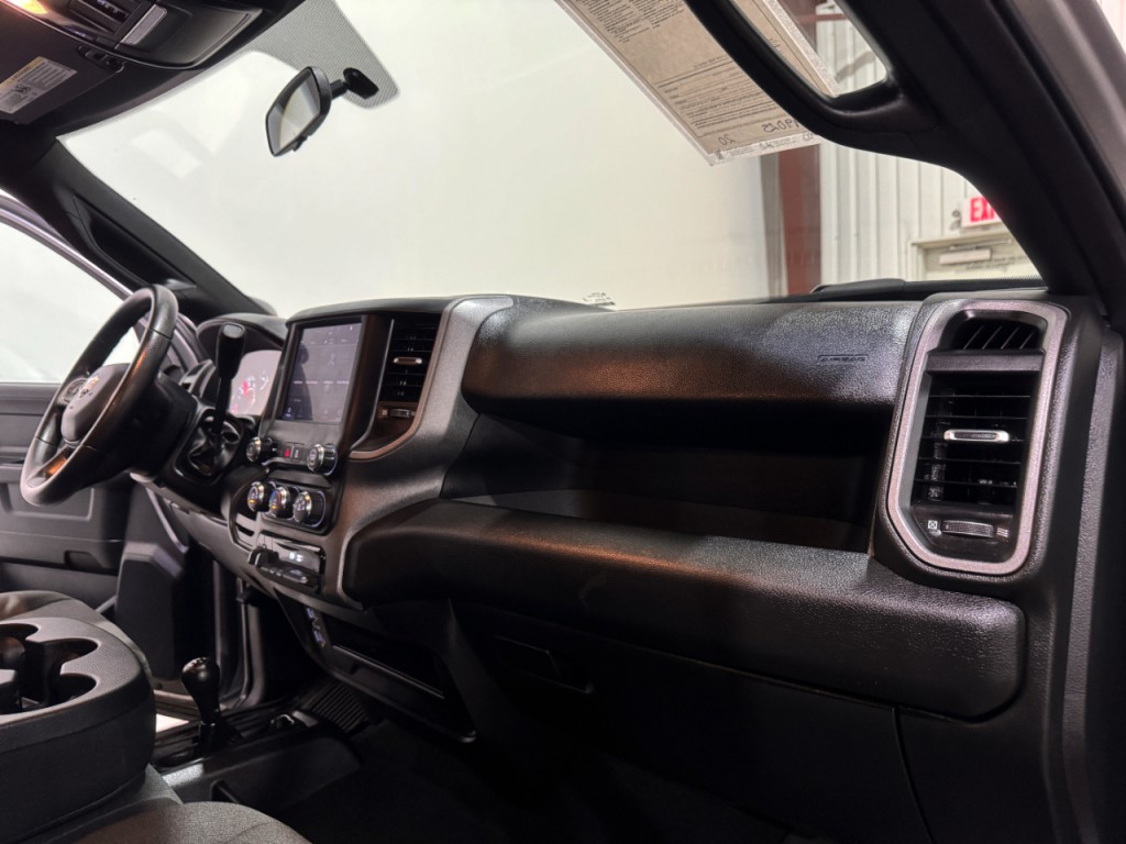 2024 RAM 2500 Image 11
