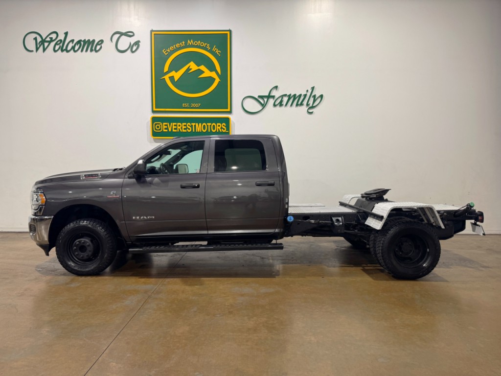 2021 RAM 3500 Image 29