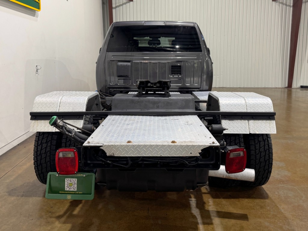 2021 RAM 3500 Image 31