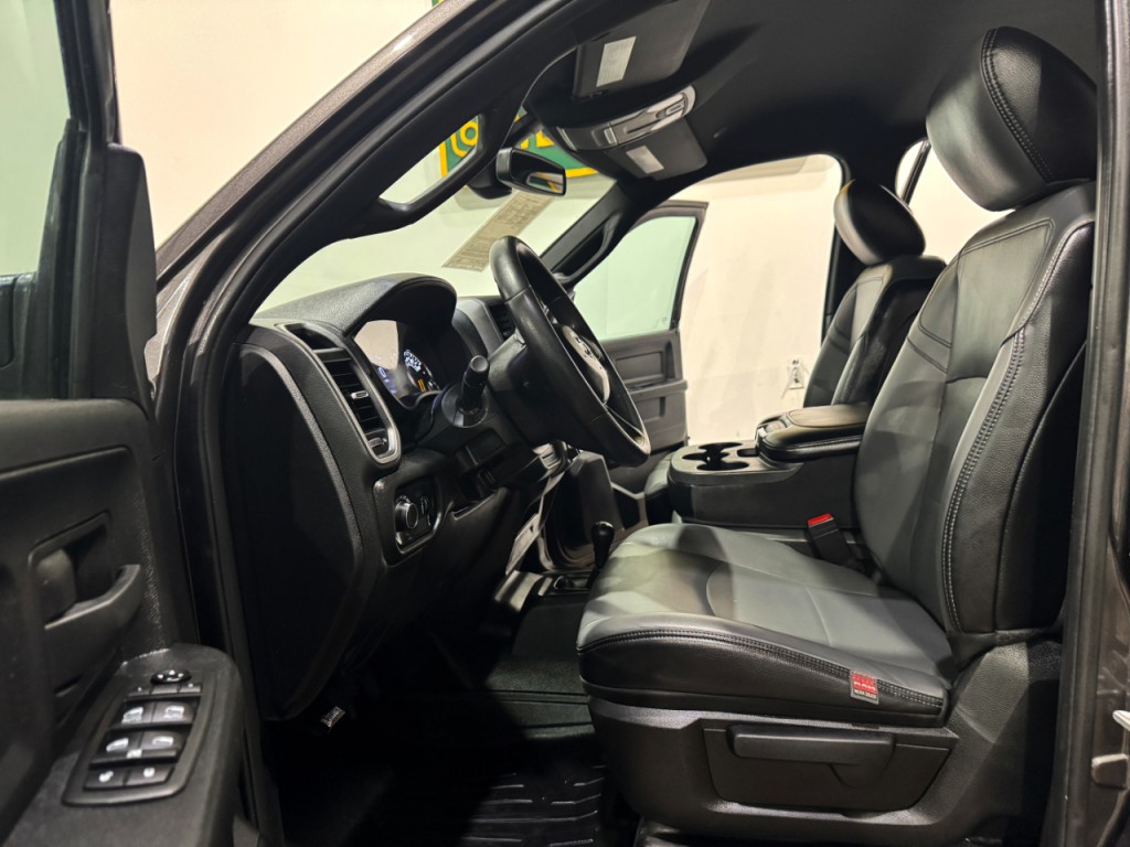 2021 RAM 3500 Image 36