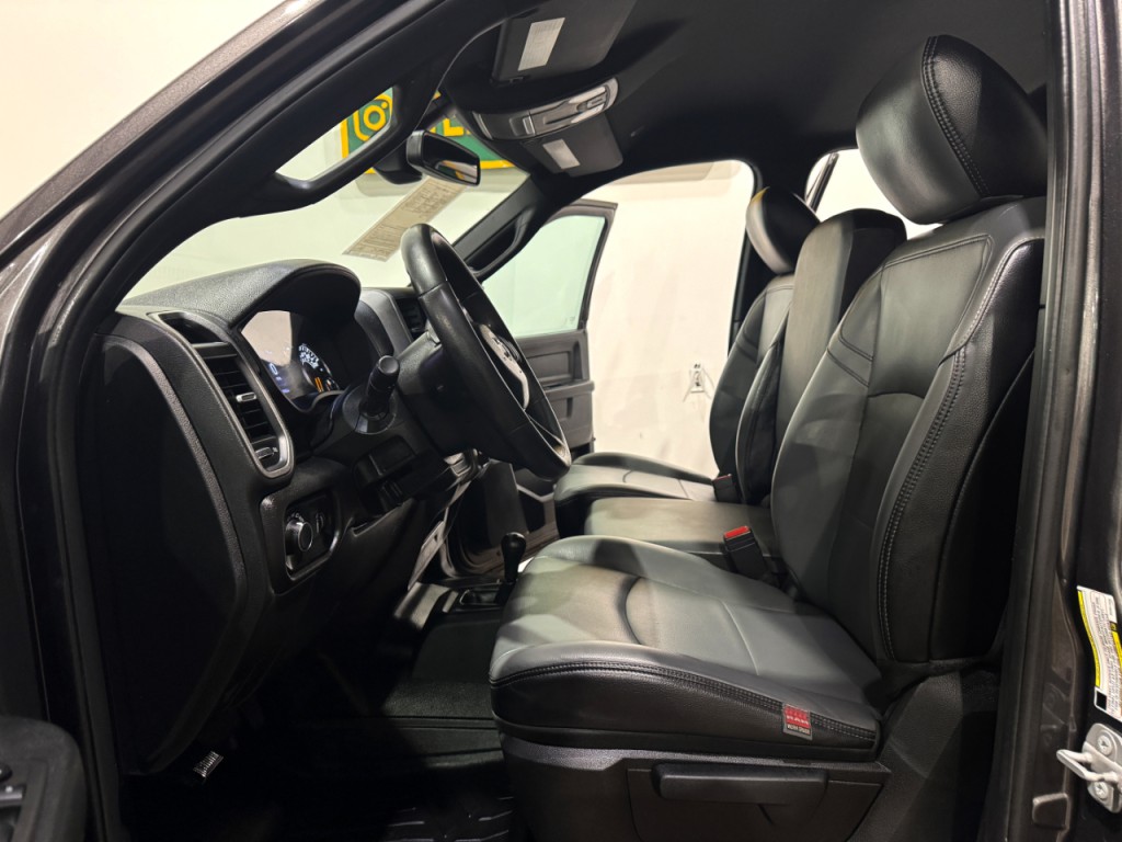 2021 RAM 3500 Image 37