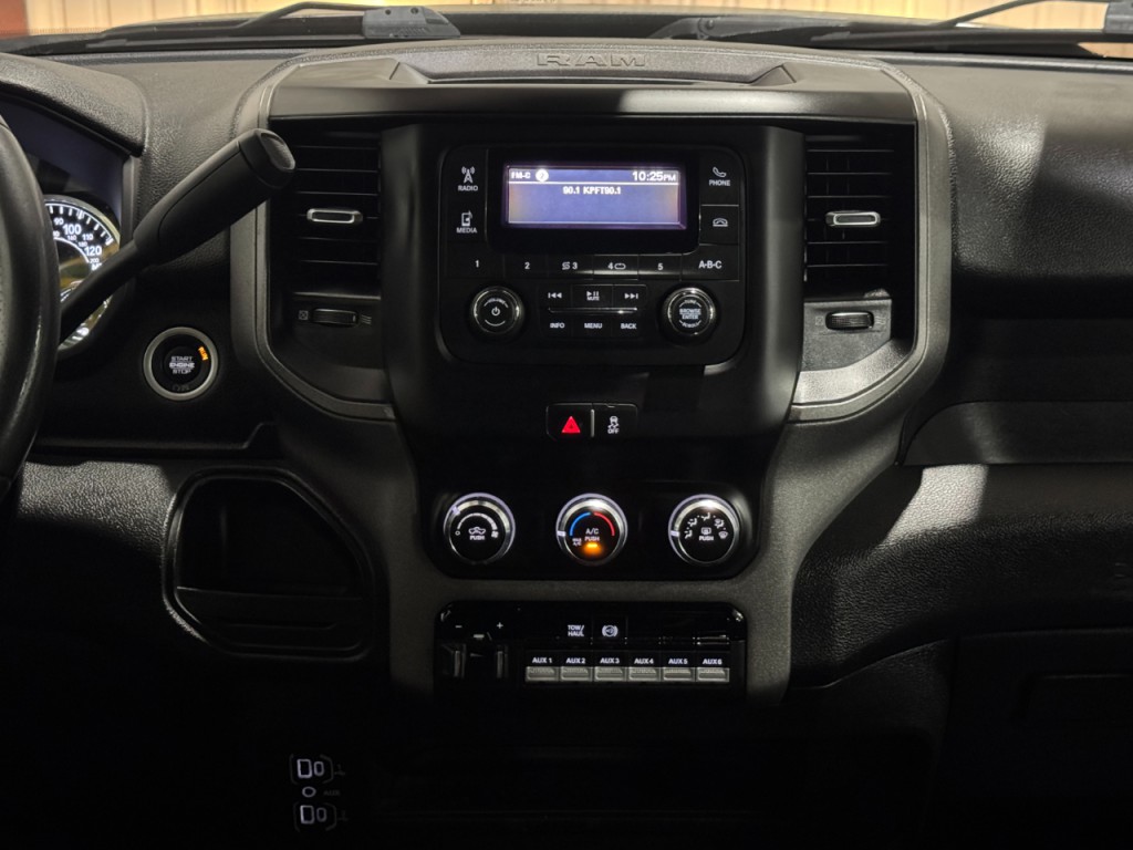 2021 RAM 3500 Image 45