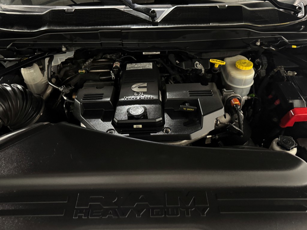 2021 RAM 3500 Image 65