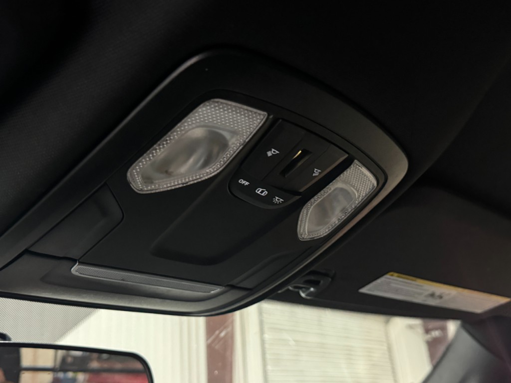 2022 RAM 3500 Image 11