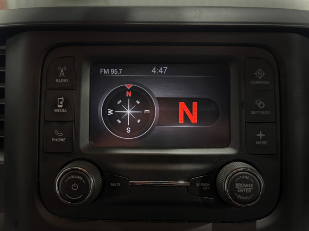 2022 RAM 3500 Image 12