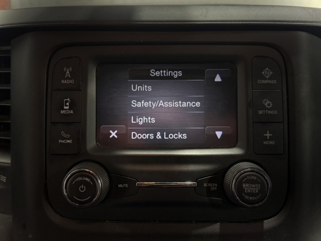 2022 RAM 3500 Image 14