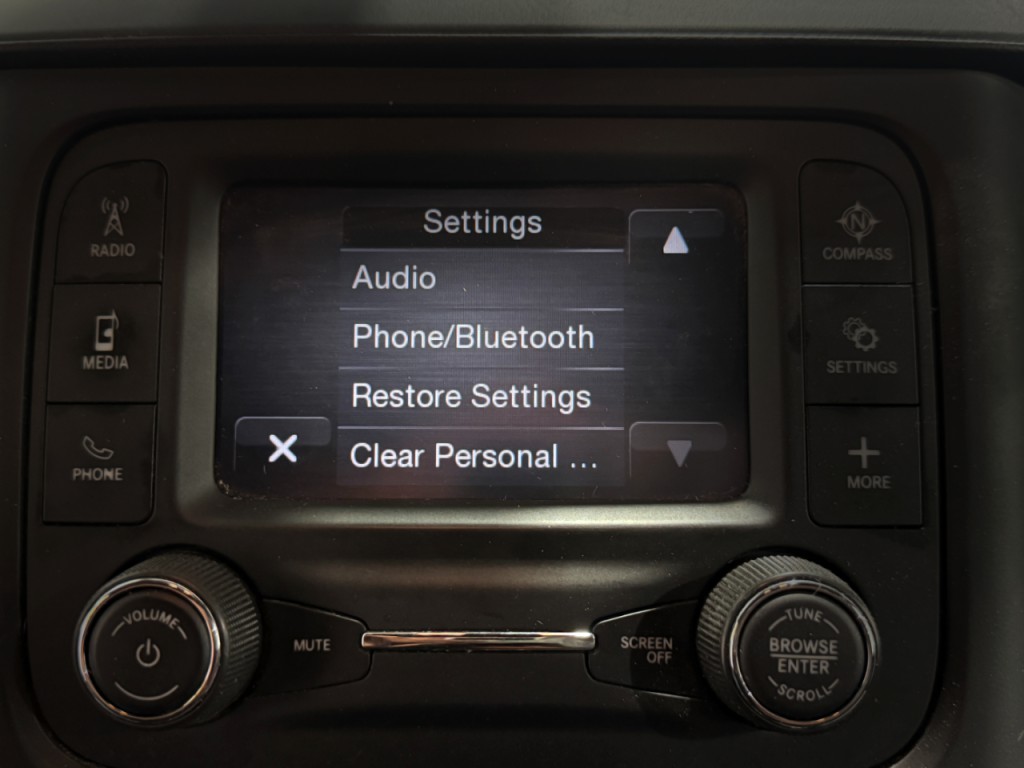 2022 RAM 3500 Image 16