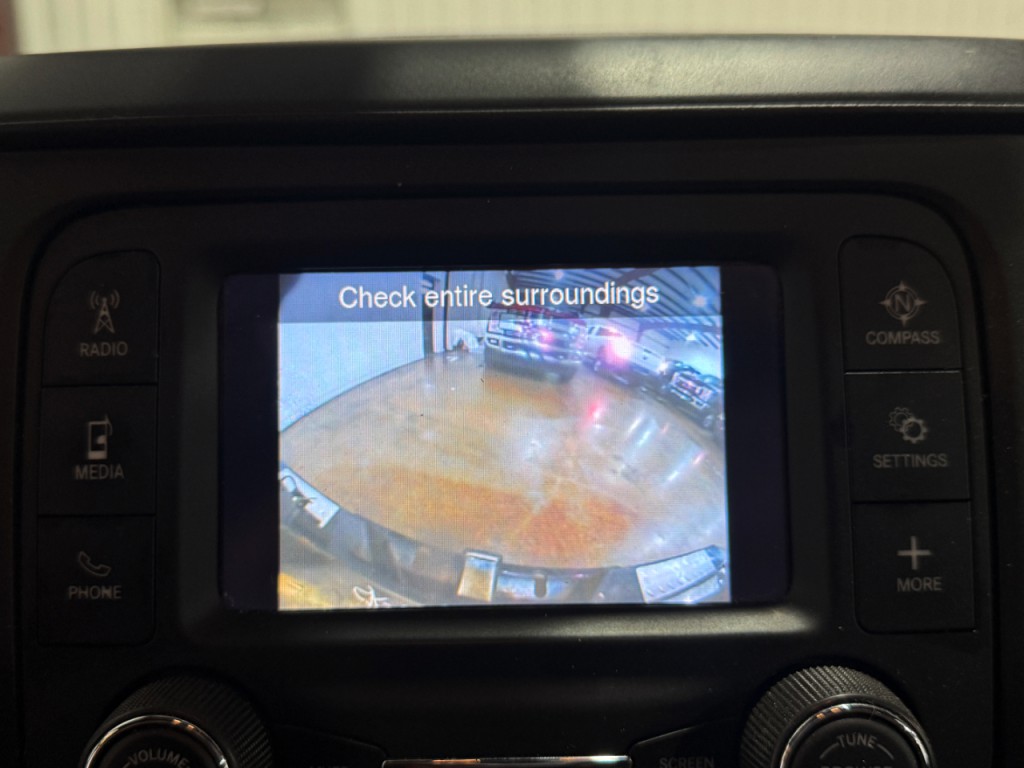 2022 RAM 3500 Image 18