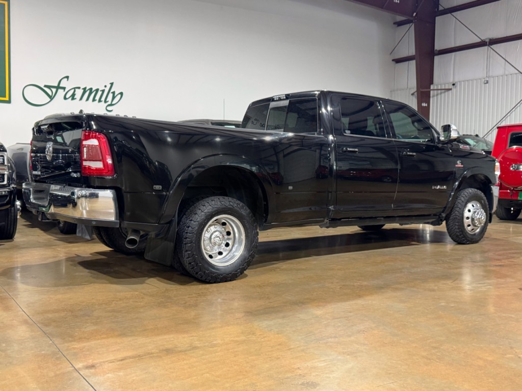 2020 RAM 3500 Image 3