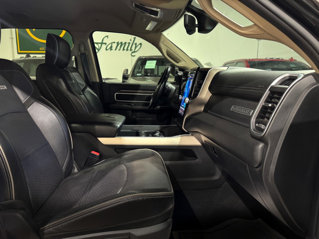 2020 RAM 3500 Image 8