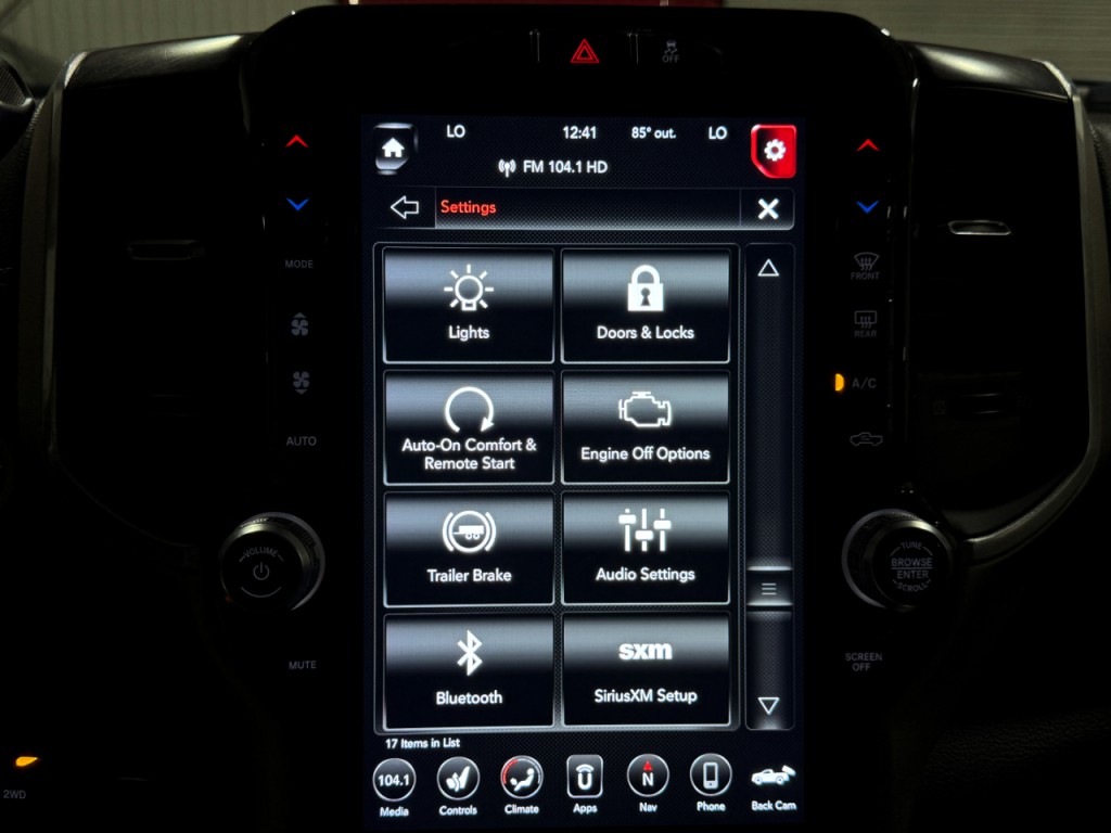 2020 RAM 3500 Image 32