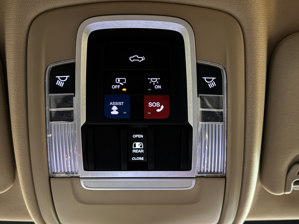 2020 RAM 3500 Image 39