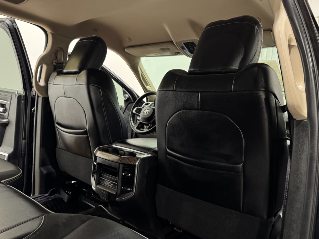 2020 RAM 3500 Image 17