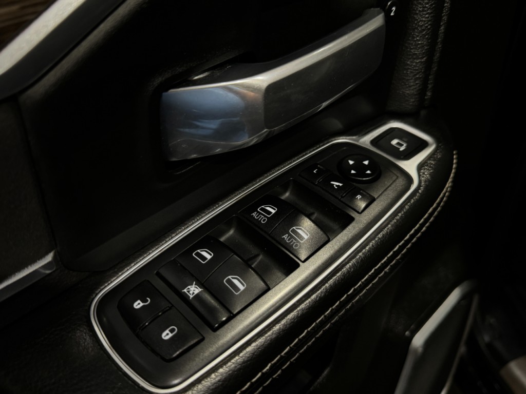 2020 RAM 3500 Image 26