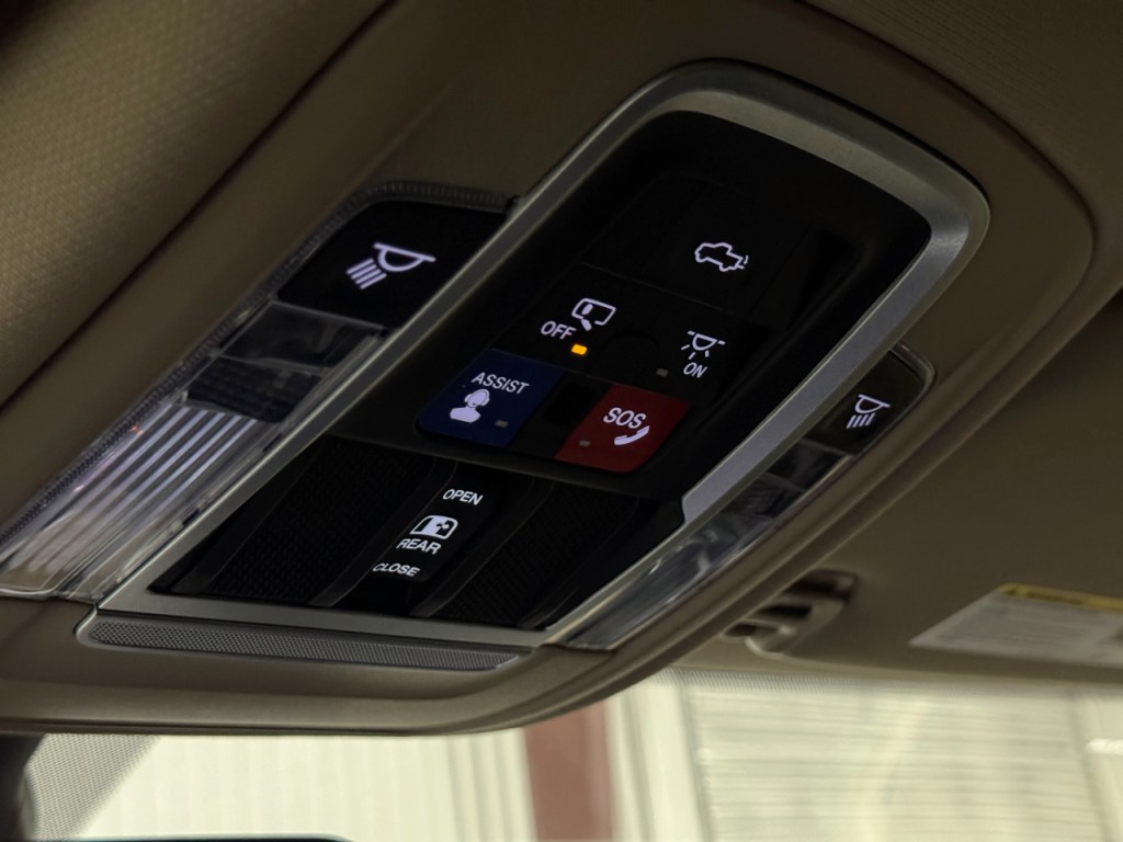 2020 RAM 3500 Image 35