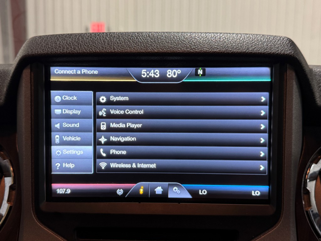 2015 Ford F-350 Image 16