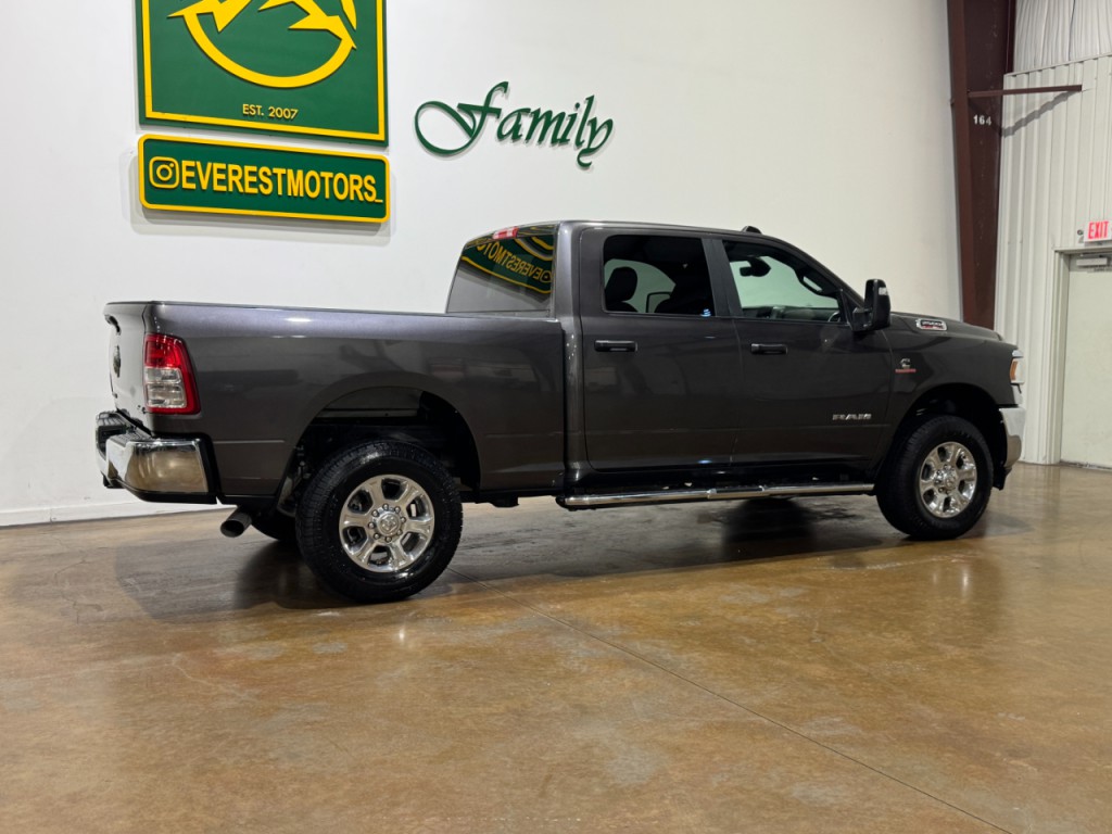 2024 RAM 2500 Image 8