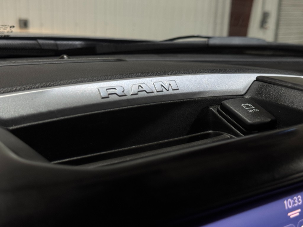 2024 RAM 2500 Image 32