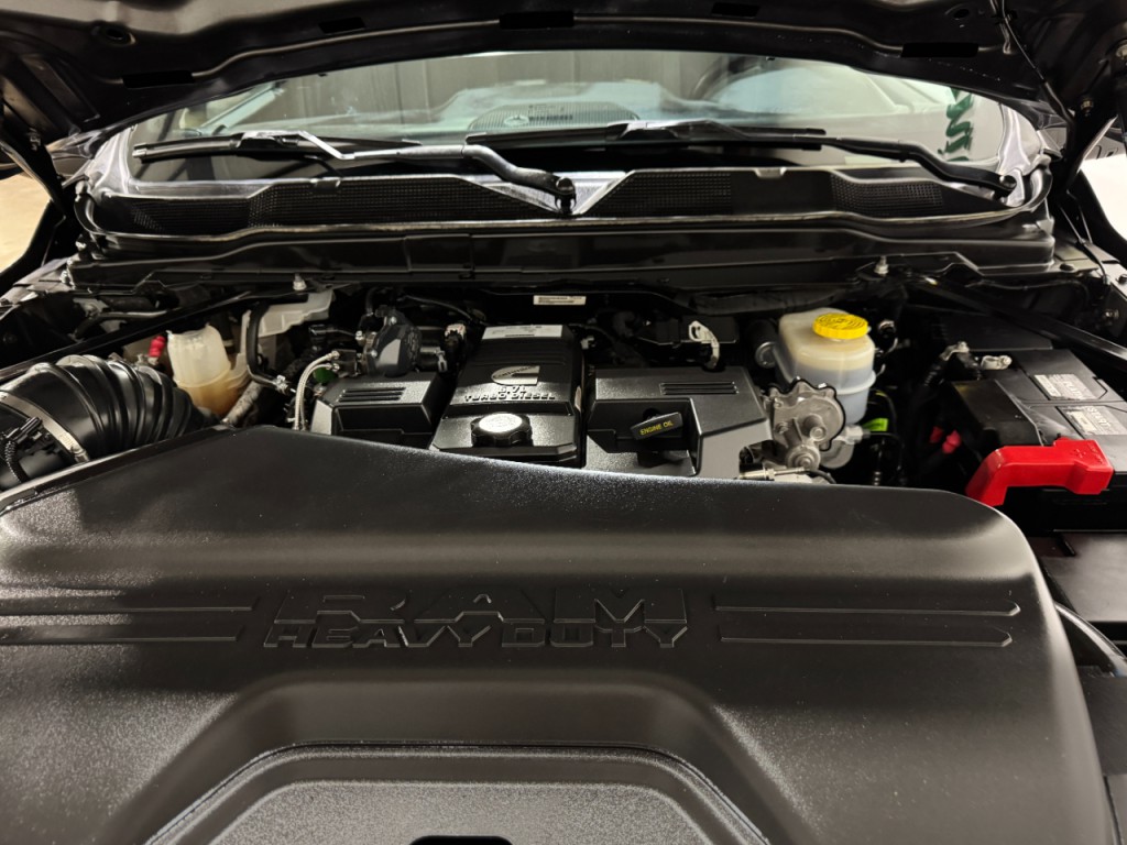 2024 RAM 2500 Image 59